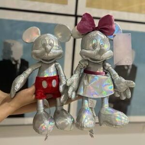 Disney Parks 2023 100th Anniversary Mickey & Minnie Mouse Platinum Plush Set NEW